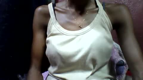 lovaelisa online show from October 31, 4:11 pm