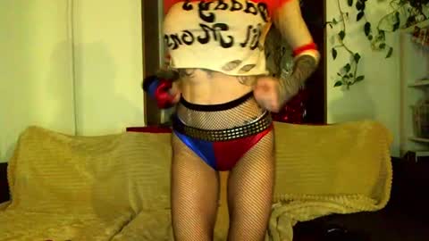 Snapshot of love_attation chatting on December 22, 1:44 am Cute face online show from December 22, 1:44 am