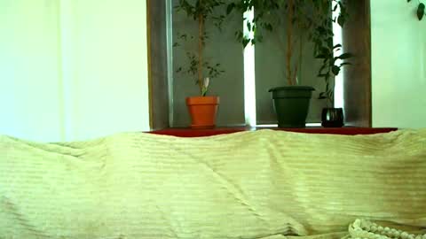 Snapshot of love_attation chatting on February 25, 2:58 am Cute face online show from February 25, 2:58 am