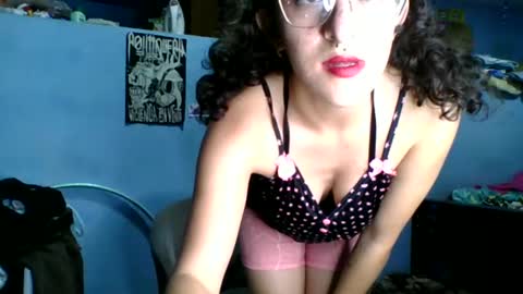love_electra online show from February 4, 1:23 am
