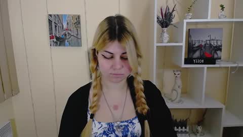 Alexya online show from February 19, 1:28 pm