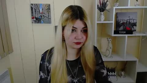 Alexya online show from February 21, 1:55 pm