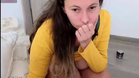 jessmy pleasure is in your hands s online show from October 16, 11:57 am