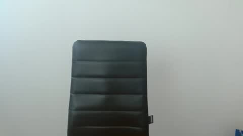 Vivian online show from March 4, 1:17 pm