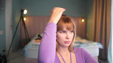 Snapshot of love_you_to123 chatting on October 19, 11:12 am love you to123 online show from October 19, 11:12 am