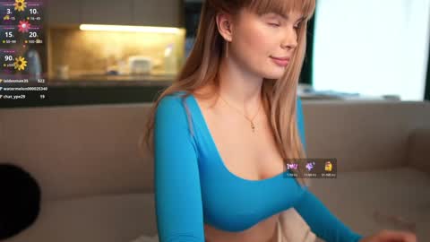 Snapshot of love_you_to123 chatting on October 16, 9:12 am love you to123 online show from October 16, 9:12 am