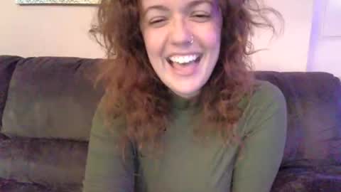 Snapshot of loveconnie chatting on October 3, 3:00 am Connie Rae online show from October 3, 3:00 am