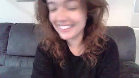 Snapshot of loveconnie chatting on October 18, 11:57 am Connie Rae online show from October 18, 11:57 am