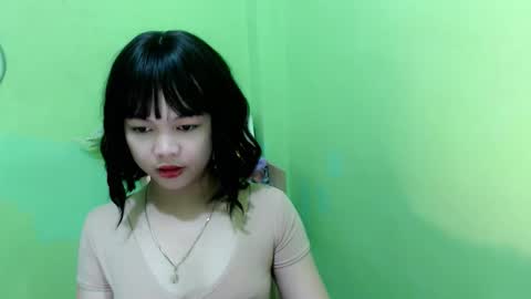 Snapshot of lovee_gelly chatting on October 2, 3:22 am Gelly online show from October 2, 3:22 am