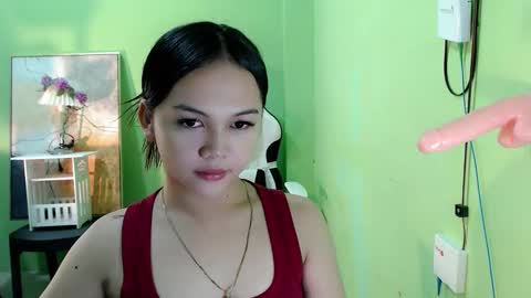 Snapshot of lovee_gelly chatting on October 29, 10:30 am Gelly online show from October 29, 10:30 am