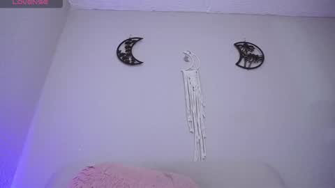 Snapshot of loveegirll chatting on September 30, 6:30 am katalina online show from September 30, 6:30 am