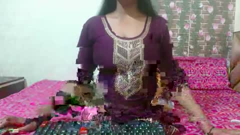 Snapshot of lovefunnitya chatting on March 12, 1:36 am Divya online show from March 12, 1:36 am