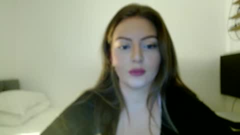 LoveLavender  online show from January 13, 9:31 pm