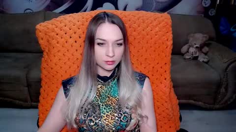 private open online show from March 5, 7:05 am