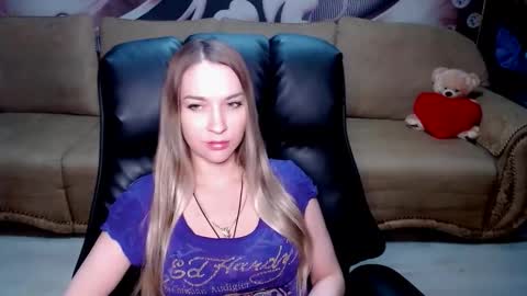 private open online show from February 16, 1:44 pm