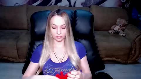 private open online show from September 10, 5:57 pm