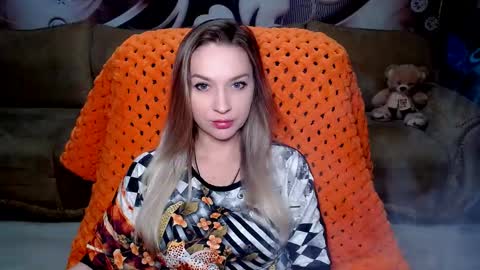 private open online show from January 6, 2:58 pm