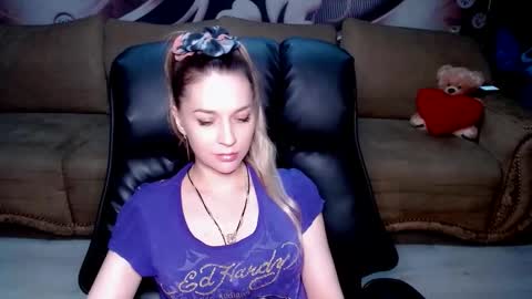 private open online show from December 22, 5:38 pm