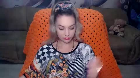 private open online show from December 10, 5:11 pm