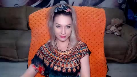 private open online show from February 13, 4:17 pm