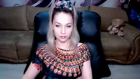 private open online show from March 9, 9:13 am