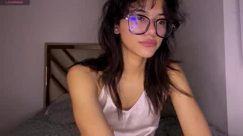 Allyson 3 online show from November 13, 3:27 am