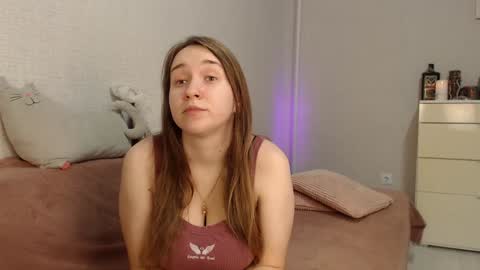 Lovely Hayley online show from December 18, 10:35 pm