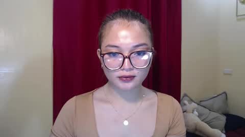 Lovely Laura online show from December 30, 12:52 pm