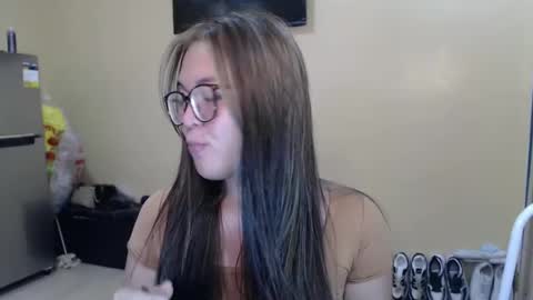 Lovely Laura online show from January 24, 6:57 am