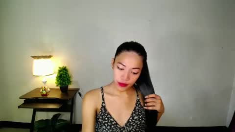 lovely_nathaliax online show from February 23, 4:22 am