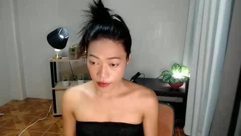 lovely_nathaliax online show from January 22, 1:31 am
