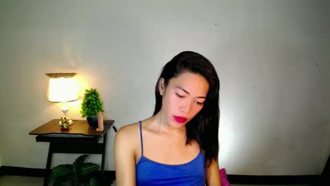 lovely_nathaliax online show from February 14, 9:03 am