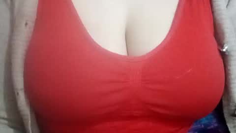 Snapshot of lovely_sweet_girl chatting on February 23, 10:16 pm katrina follow me guys online show from February 23, 10:16 pm