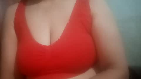 Snapshot of lovely_sweet_girl chatting on February 8, 10:50 am katrina follow me guys online show from February 8, 10:50 am