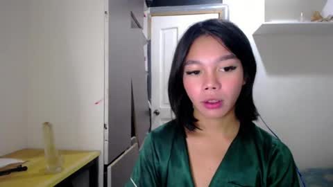 Thea  online show from July 27, 4:20 am