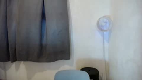 Snapshot of lovely_thea_xoxo chatting on October 29, 6:29 am Thea online show from October 29, 6:29 am