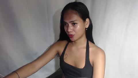 Carnilla online show from March 1, 4:07 pm