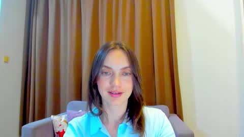 Mia online show from October 7, 11:47 am