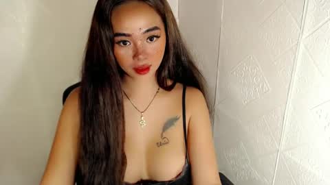 Snapshot of lovelykayleexx chatting on February 16, 5:15 pm ara online show from February 16, 5:15 pm