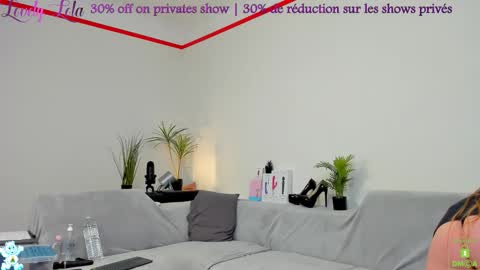 Lola online show from December 2, 11:18 pm