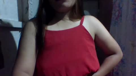 lovelymocha27s online show from December 6, 8:28 pm