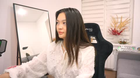 kim online show from December 28, 9:08 pm