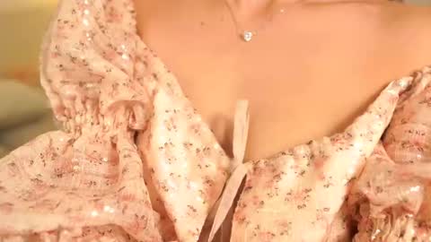 kim online show from October 1, 3:50 pm