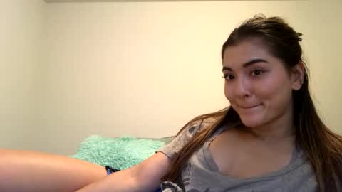 Snapshot of lovelyqueenaria chatting on October 18, 7:48 pm Queen Aria online show from October 18, 7:48 pm