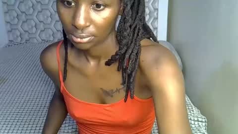 Snapshot of lovelytin chatting on October 15, 8:11 pm lovelytin online show from October 15, 8:11 pm