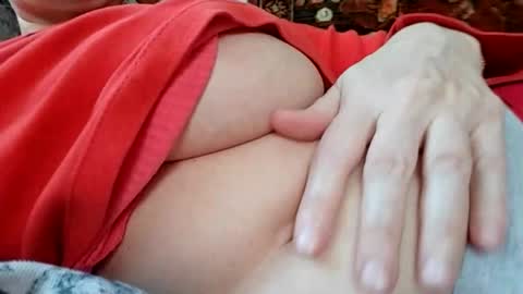 lovelywoman23 online show from April 5, 2:38 pm