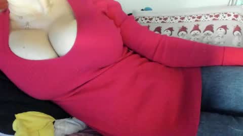 lovelywoman23 online show from January 2, 4:35 pm