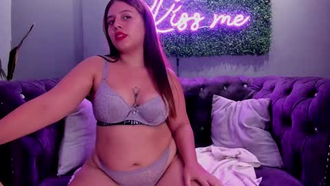 Natasha  online show from October 18, 7:04 pm