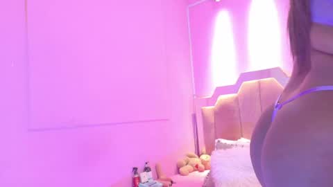 L O V E  online show from May 6, 12:09 pm