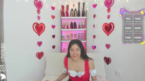 loverubii online show from September 21, 11:31 am